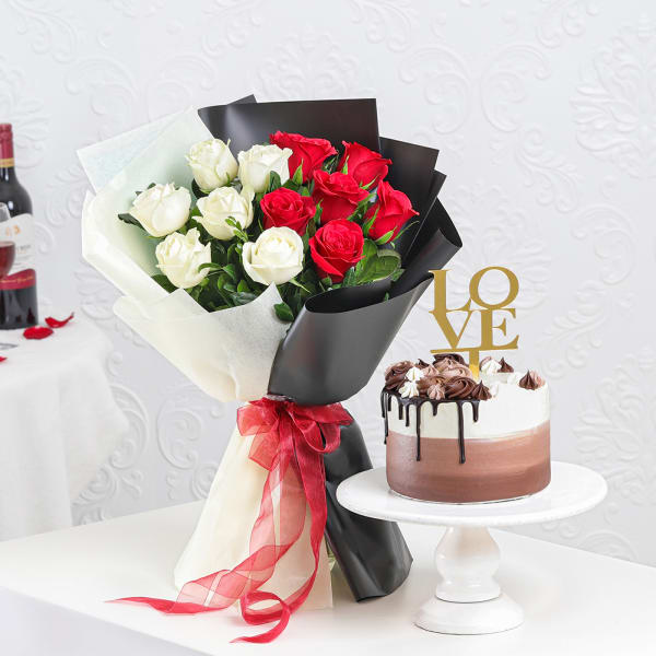 Love's Melody Bouquet With Cake Duo