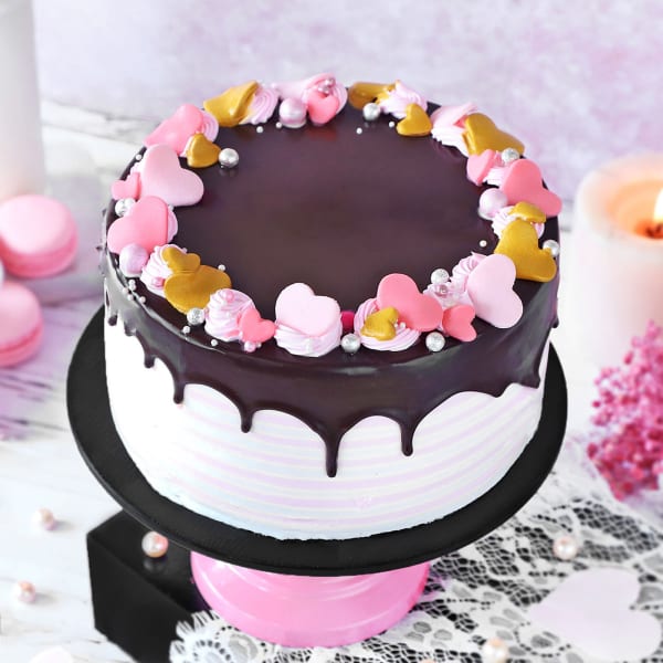 Love You Valentine Fresh Cream Cake (1 kg)