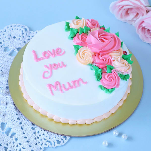 Love Your Mum Gardenia Cream Cake (Half Kg)