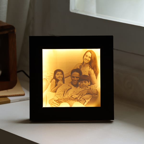 Luminous Memories - Personalized 3D LED Photo Frame