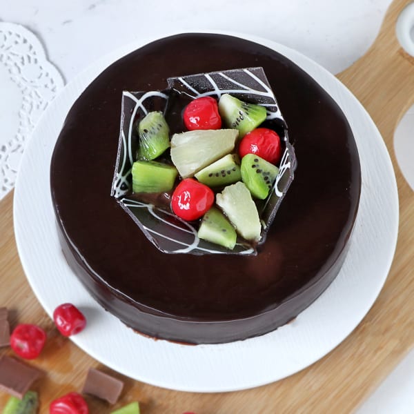 Order Marvelous Chocolate Fruit Cake Half Kg Online at Best Price, Free