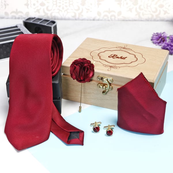 Men's Accessory Set in Personalized Box - Maroon