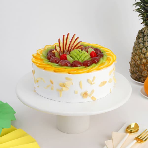 Mixed Fruit Cream Cake (500 gm)