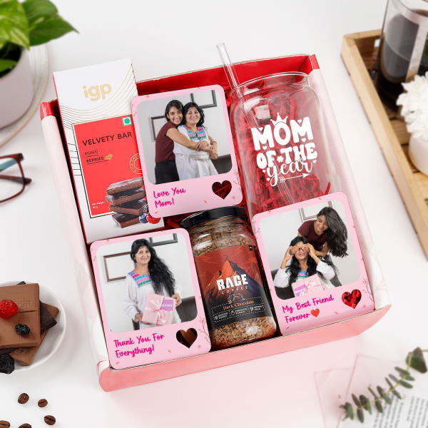 Mom's Personalized Treats And Treasures Hamper