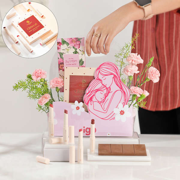 Mother's Day Blooms and Beauty Treat