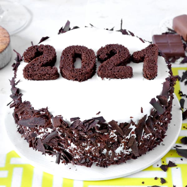 New Year 2021 Black Forest Cake (Half Kg)
