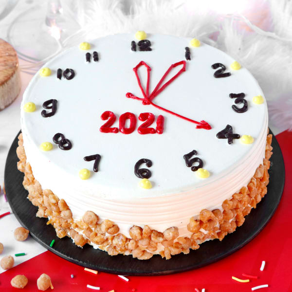 New Year Clock Butterscotch Cake (Half Kg)