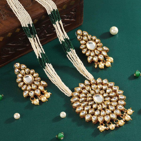 Pearl and Kundan Necklace Set