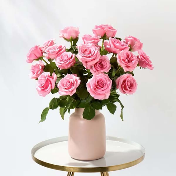 Perfect Pink Valentine's Day Roses Arrangement