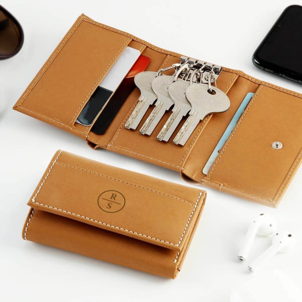 Personalized Beige Wallet with Key Chain Holder