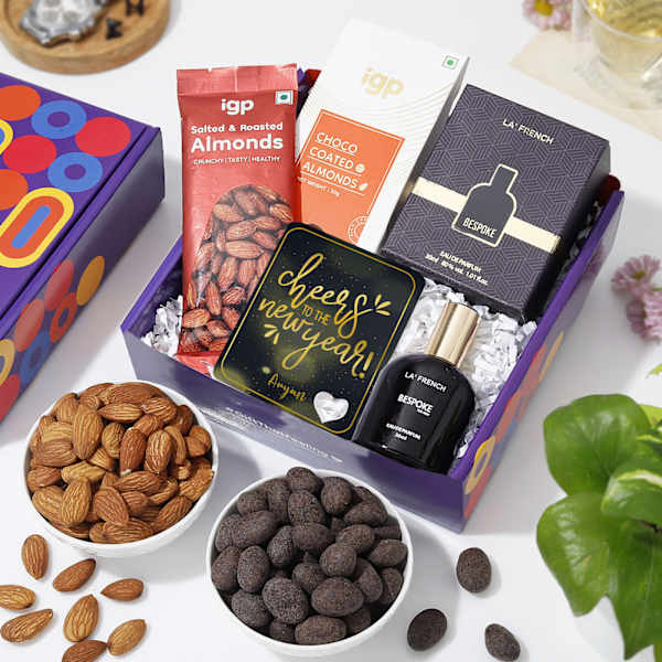 Personalized Cheers To New Year Hamper