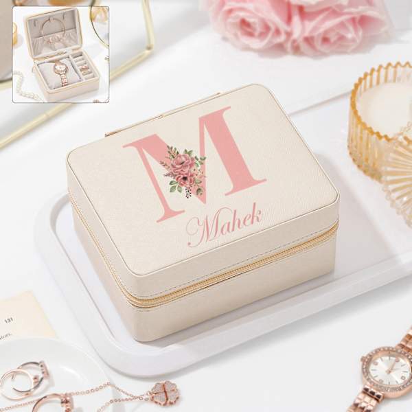 Personalized Chic Off-White Jewellery Organizer