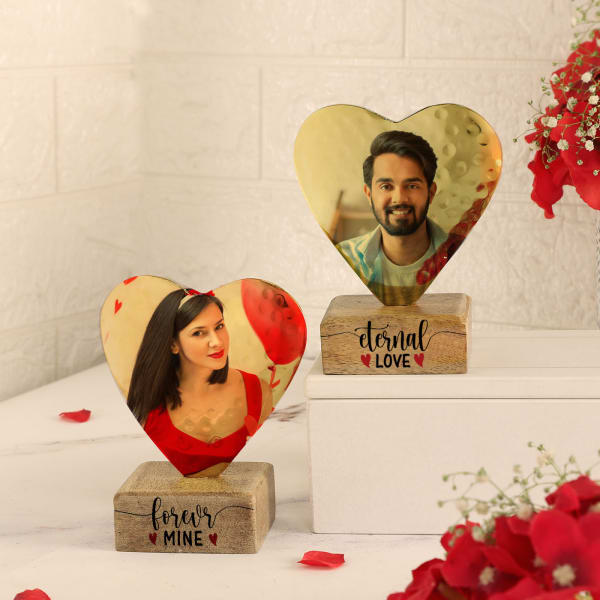 Personalized Metal Heart Photo Stands (Set of 2)