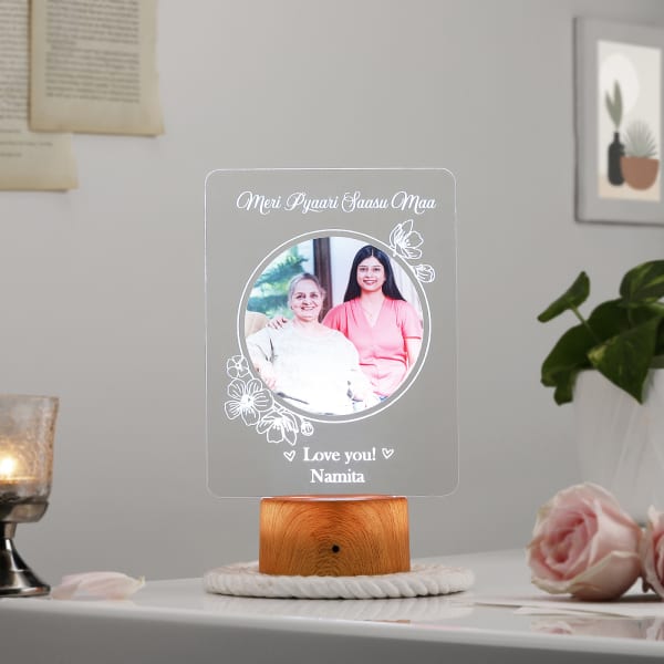 Personalized Pyaari Saasu Maa - LED Lamp - Wooden Finish Base
