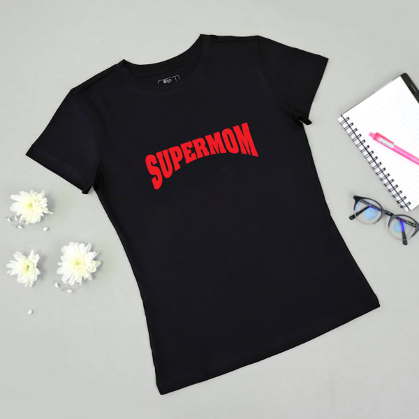 Personalized Supermom T-shirt (Black)