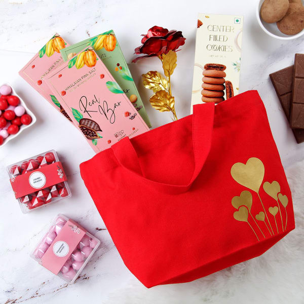 Pretty Rose And Sweet Treats Valentine Gift Bag