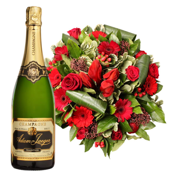 RED BOUQUET WITH A BOTTLE OF SPARKLES