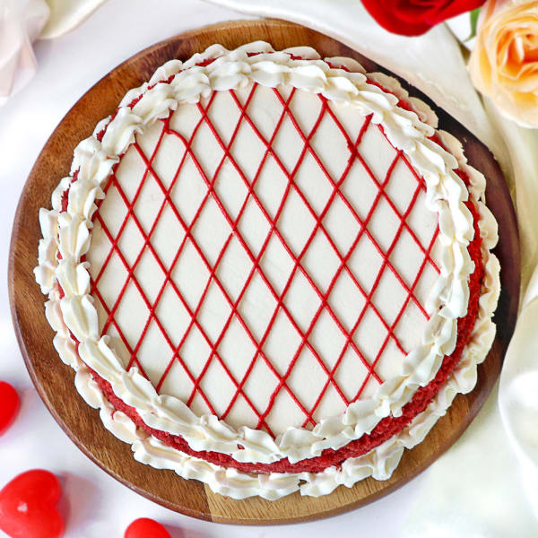 Order Red Velvet Cake Half Kg Online at Best Price, Free DeliveryIGP Cakes