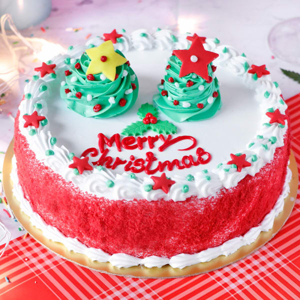 Red Velvet Christmas Cake (Half Kg)