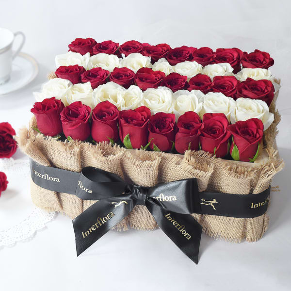 Red & White Roses in Jute Tray