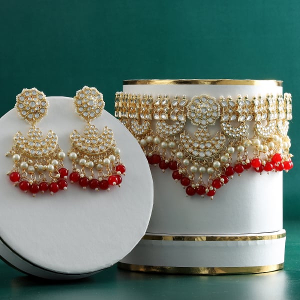 Regal Kundan Necklace Set