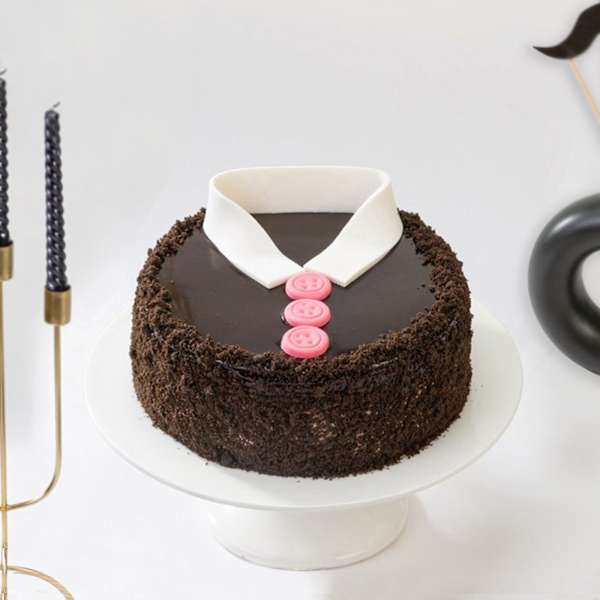 Rich and Delectable Chocolate Celebration Cake