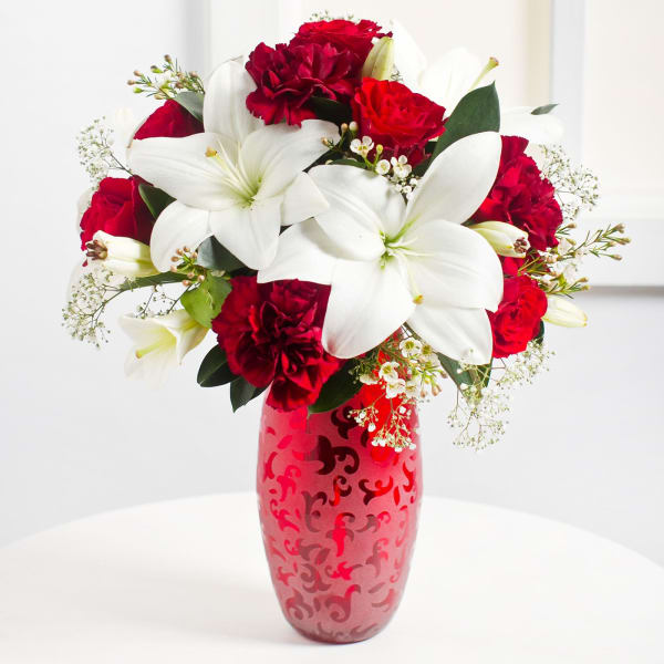Romantic Bouquet in Red and White Colours