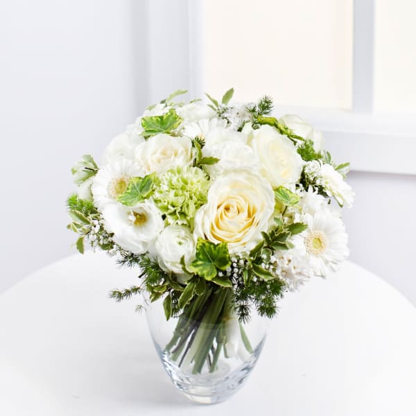 Romantic Bouquet in White Colours