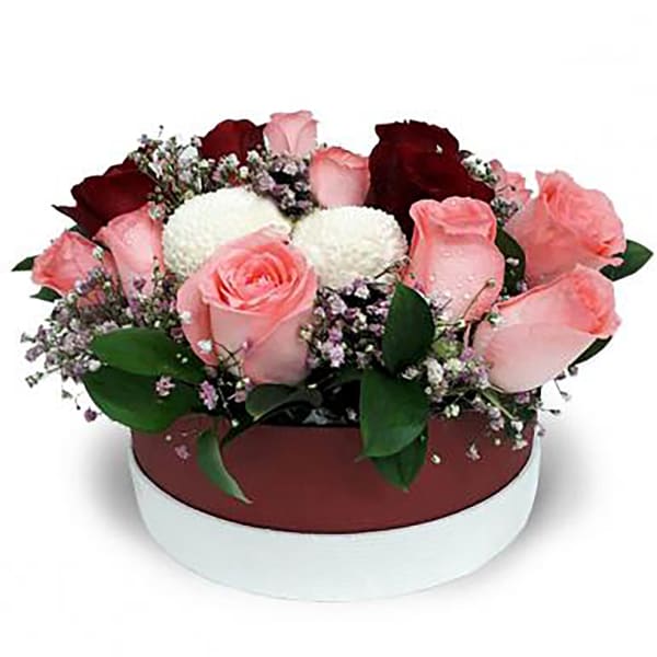 Rosemarkie - Roses Bouquet