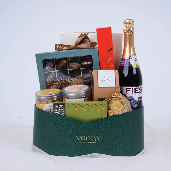 Royal Feast Celebrations Hamper