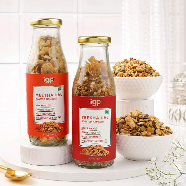 Savoury Flavours Namkeen Gift Hamper