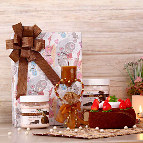 Scented Candle And Skin Care Essentials Hamper In A Gift Box Gift/Send Fashion and Lifestyle