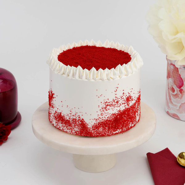 Scrumptious Red Velvet Cake (1 kg)
