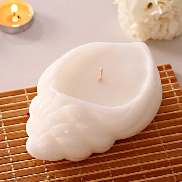 Seashell Shaped Scented Candle