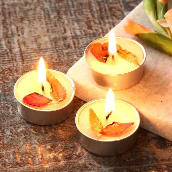 Set of 3 Lavender Scented Tea Light Candles Gift/Send Home and Living