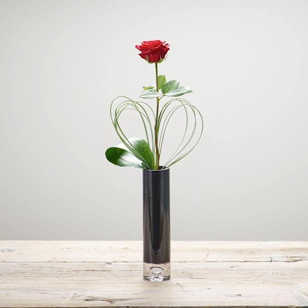 Single Flower.
