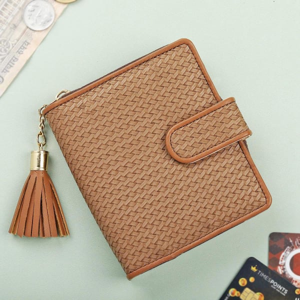 Small Zippered Wallet With Tassel For Women - Brown