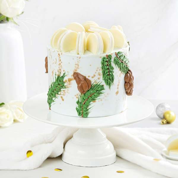 Sparkling Celebration Cream Cake