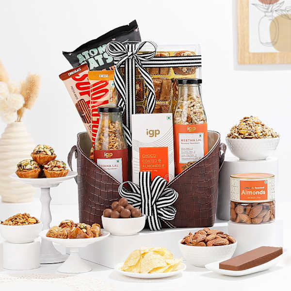Spice, Sweet And Crunch Treats Hamper