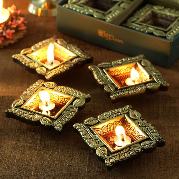 Square  Clay Diyas in Oxidized Metallic Paint- Set of 4