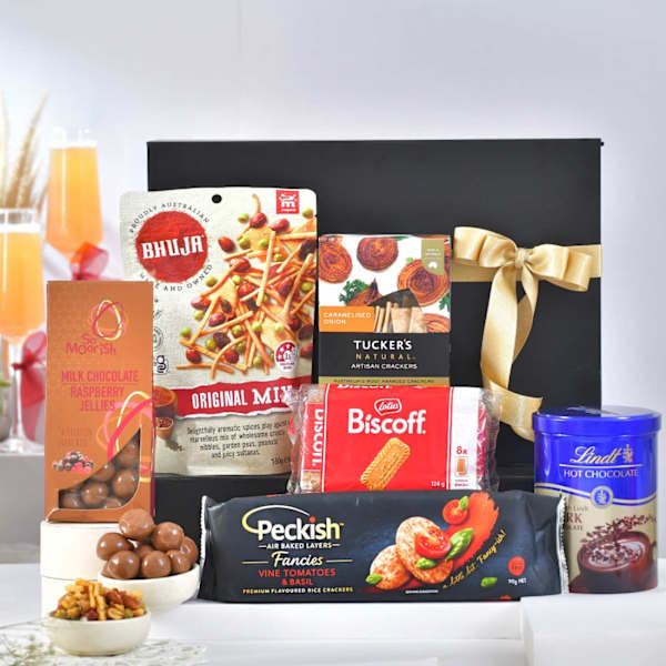 Sweet And Savory Diwali Gift Hamper