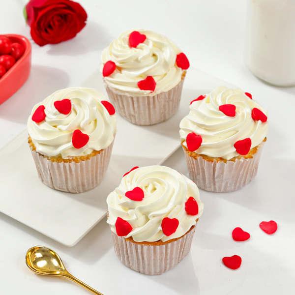 Sweet Love Cupcakes - Set Of 4