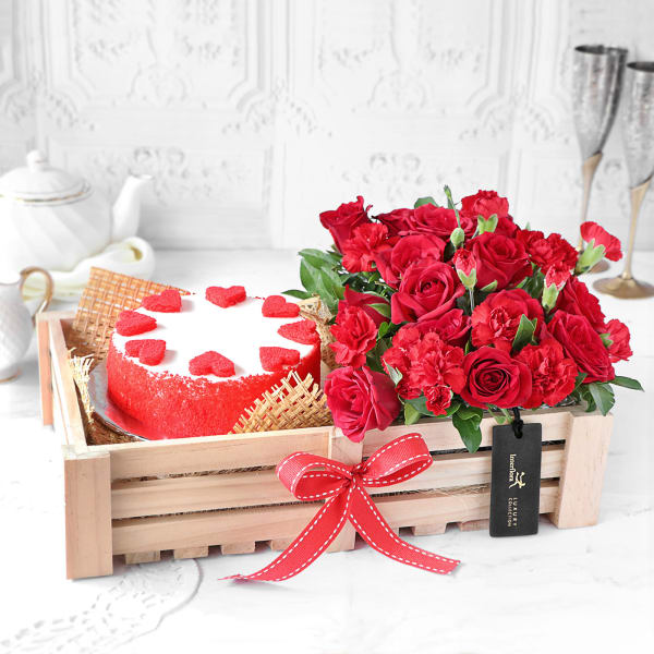 Sweet Love Spell Valentine Gift Hamper