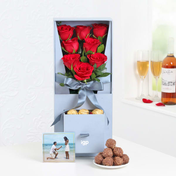 Sweet Moments And Memories Gift Box