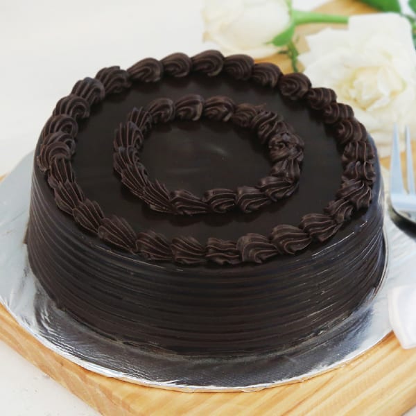 Truffle Chocolate Cake (Half Kg)
