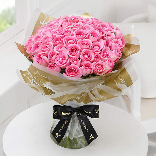 Unforgettable 50 Pink Roses Rakhi Bouquet for Sister
