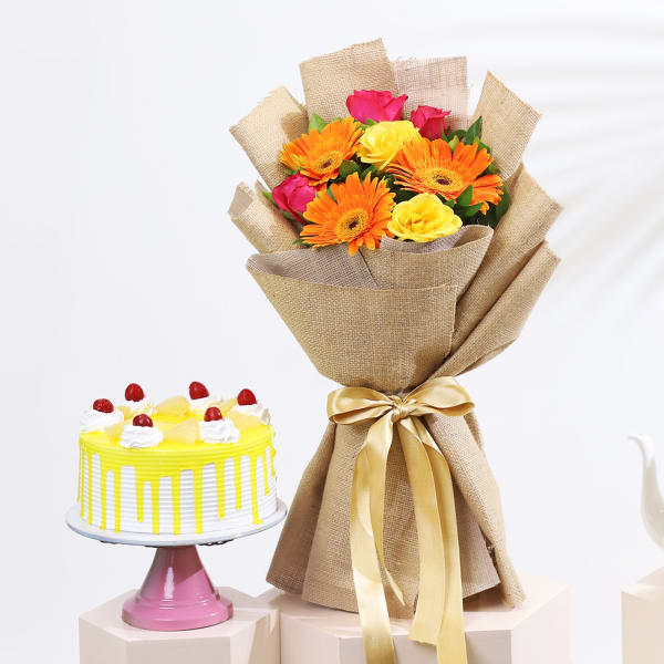 Vabriant Blooms Bouquet with Pineapple Cake