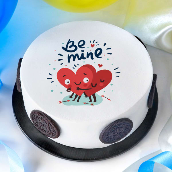 Valentine Be Mine Oreo Poster Cake (Half kg)