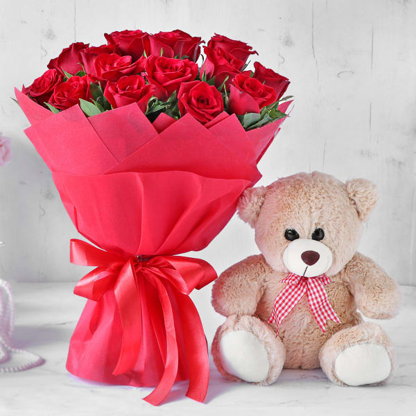 Valentine Roses With Teddy Bear