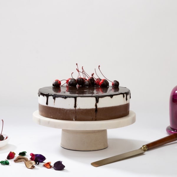Vanilla Chocolate Mousse Cake (2Kg)
